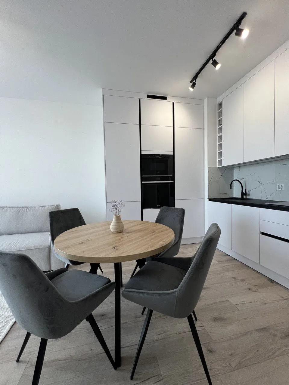Mieszkanie 40 m² · Warszawa — zdjęcie 4