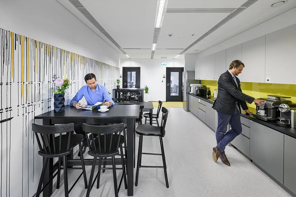 Lokal komercyjny 20 m² · Warszawa — zdjęcie 3