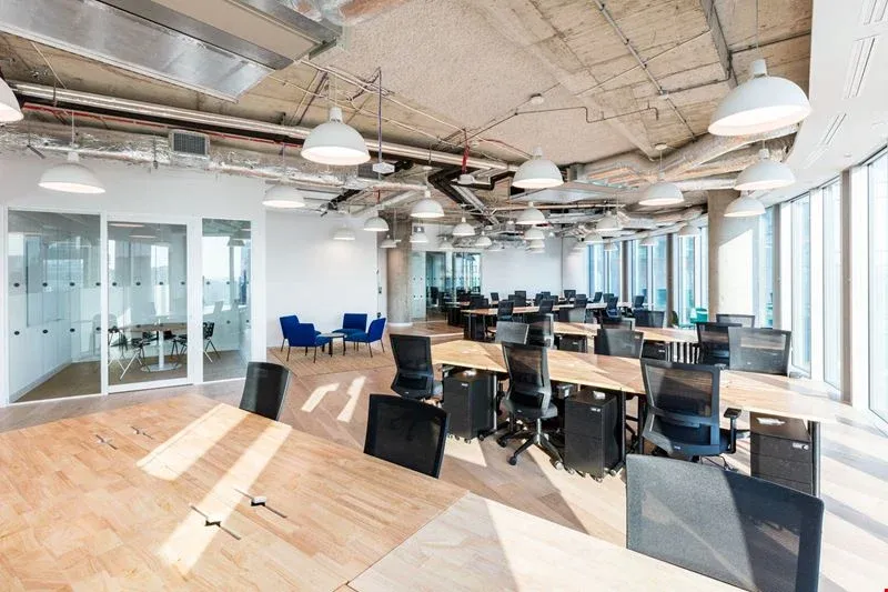Lokal komercyjny 40 m² · Warszawa — zdjęcie 2