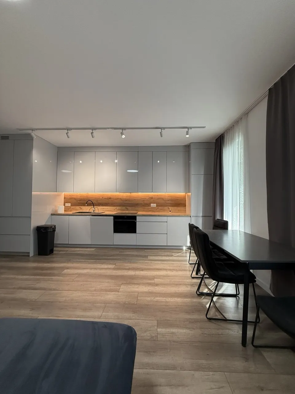 Mieszkanie 93 m² · Warszawa — zdjęcie 2