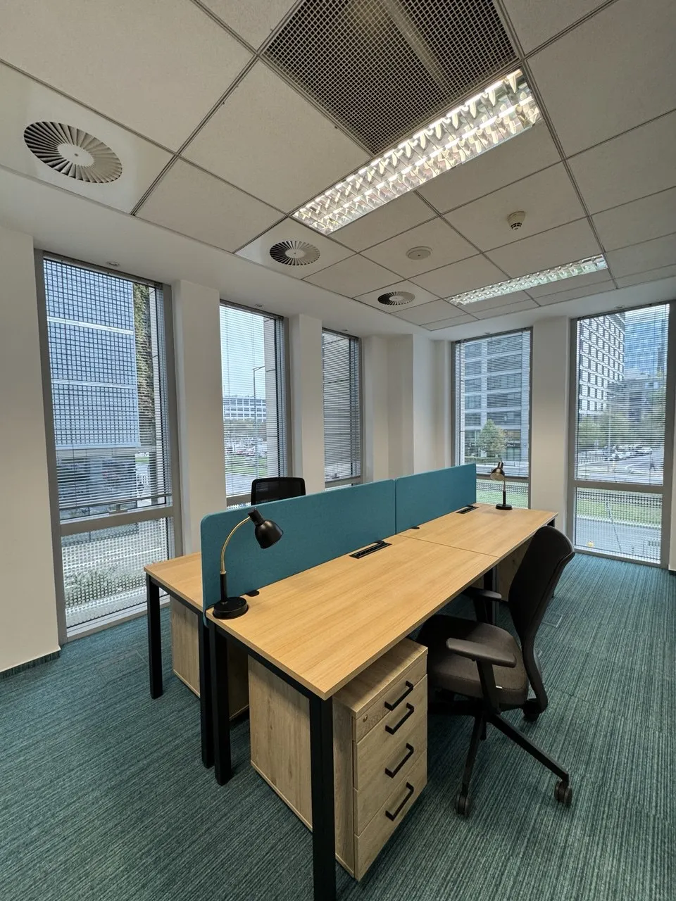 Lokal komercyjny 15 m² · Warszawa — zdjęcie 2