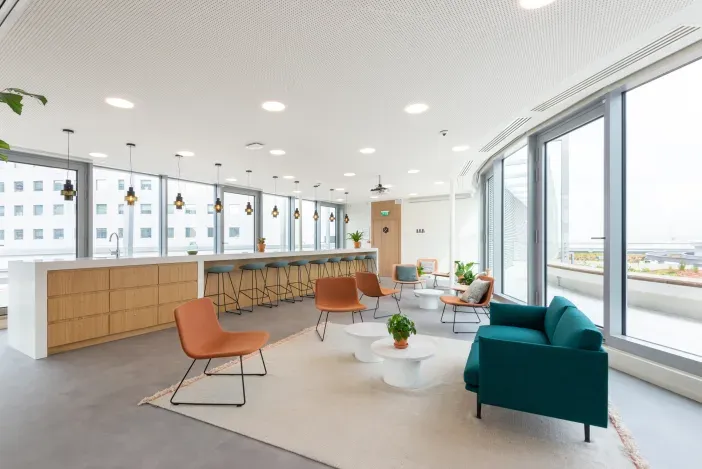 Lokal komercyjny 42 m² · Warszawa — zdjęcie 3