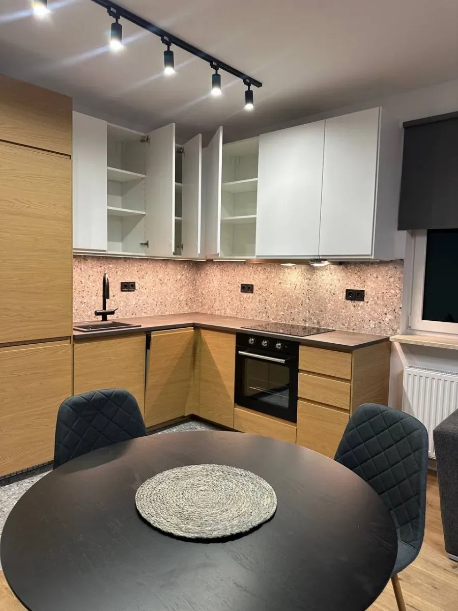 Mieszkanie 56 m² · Warszawa — zdjęcie 2