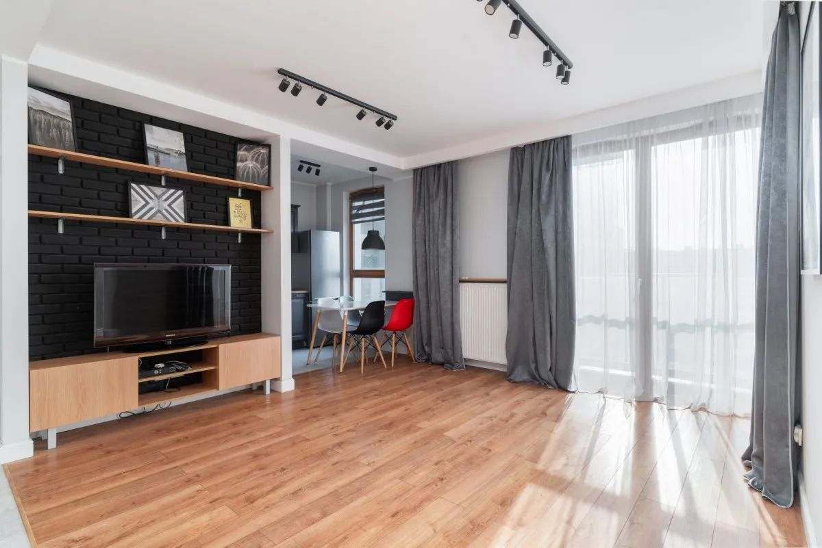 Mieszkanie 42 m² · Warszawa — zdjęcie 2