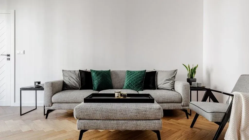 Mieszkanie 81 m² · Warszawa — zdjęcie 1