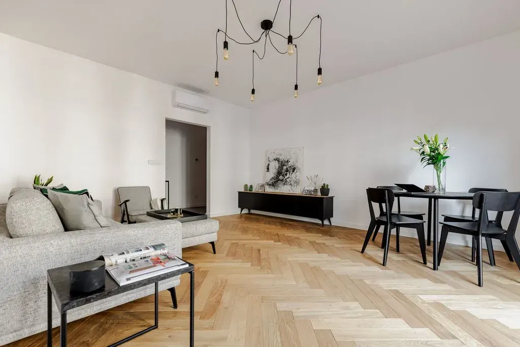 Mieszkanie 81 m² · Warszawa — zdjęcie 3
