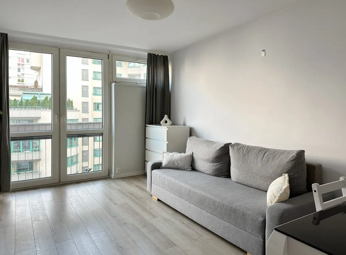 Mieszkanie 38.8 m² · Warszawa — zdjęcie 1