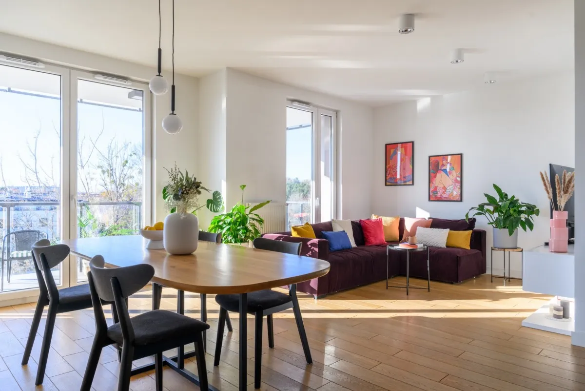 Mieszkanie 82.56 m² · Warszawa — zdjęcie 1
