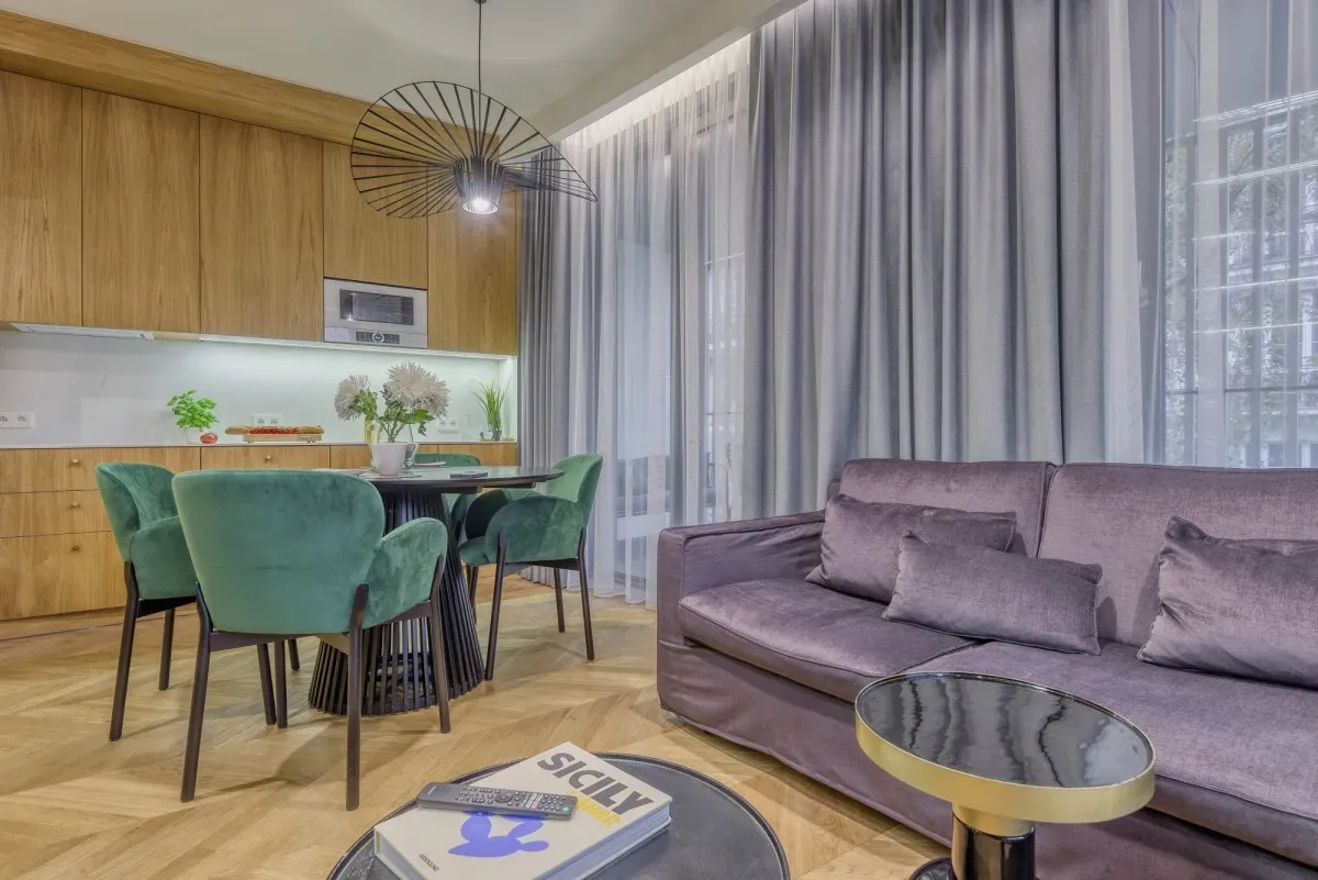 Mieszkanie 43 m² · Warszawa — zdjęcie 1