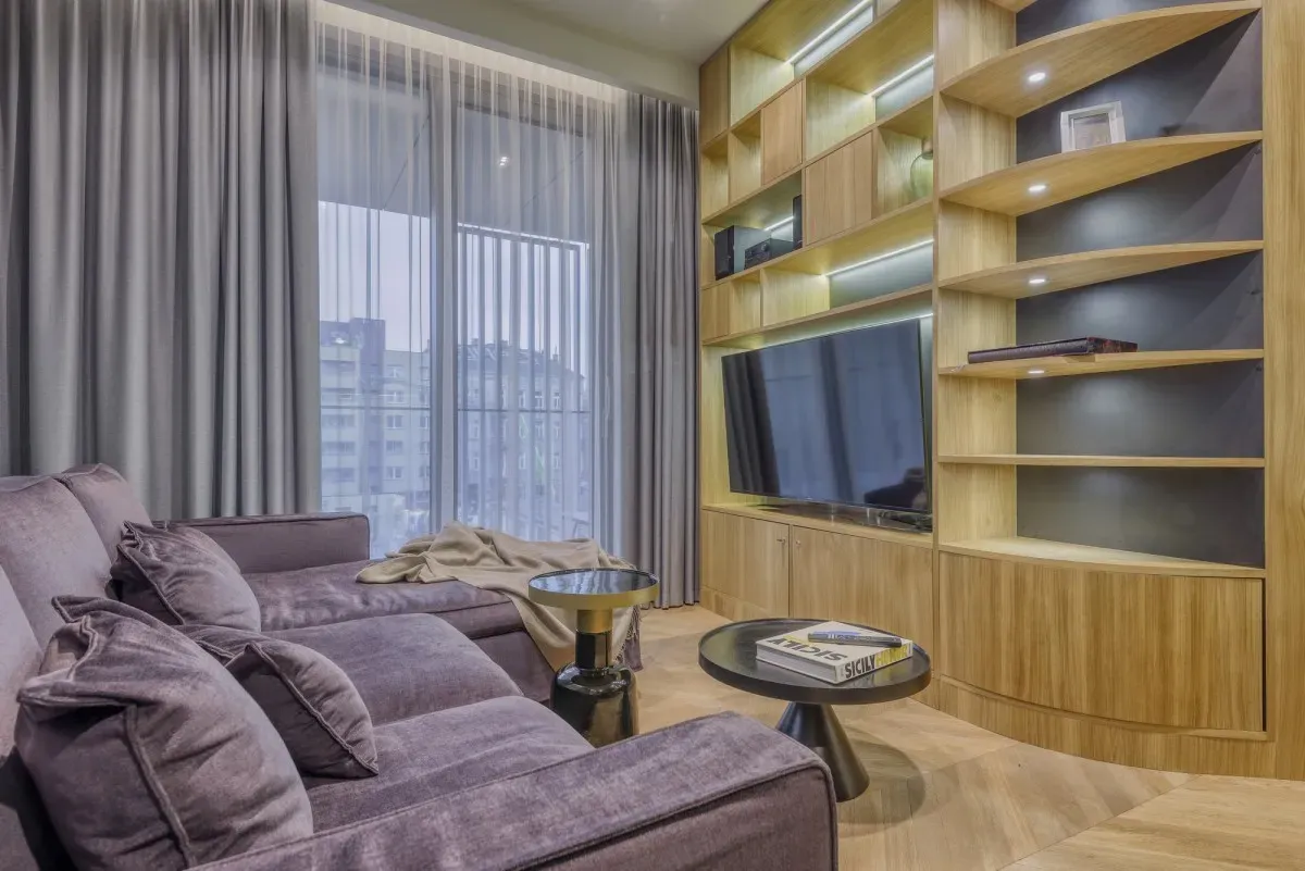Mieszkanie 43 m² · Warszawa — zdjęcie 2