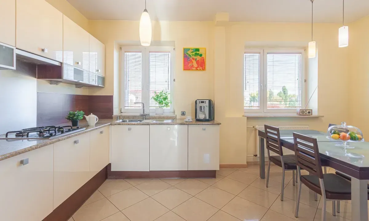 Mieszkanie 109.6 m² · Warszawa — zdjęcie 5