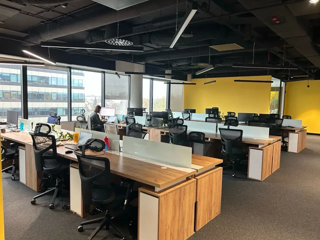 Lokal komercyjny 982.5 m² · Kraków — zdjęcie 5