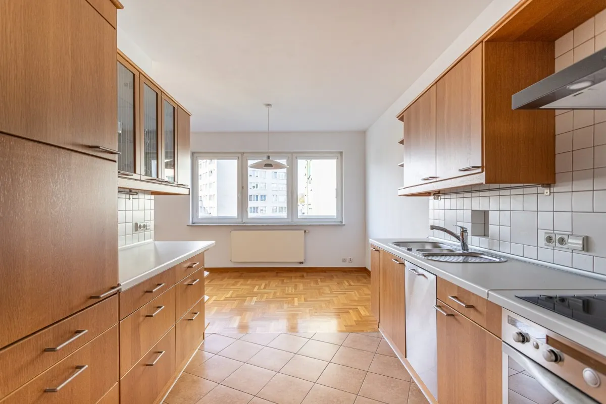 Mieszkanie 97 m² · Warszawa — zdjęcie 2
