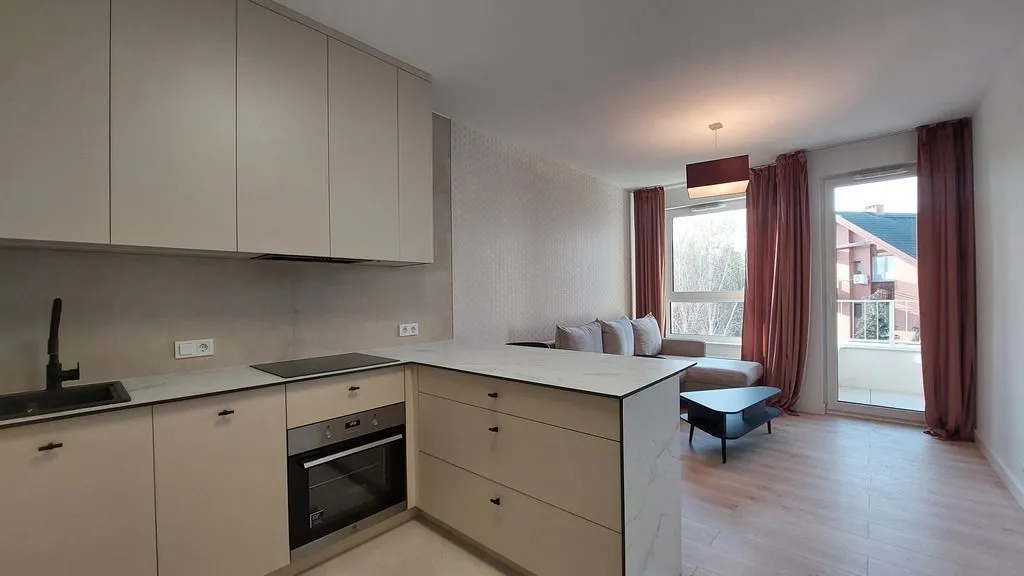 Mieszkanie 33 m² · Warszawa — zdjęcie 1