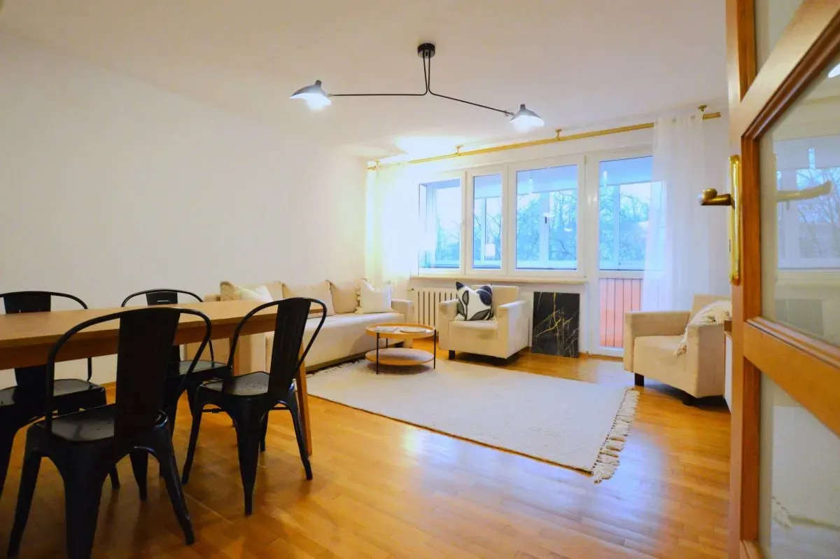 Mieszkanie 45.63 m² · Warszawa — zdjęcie 3