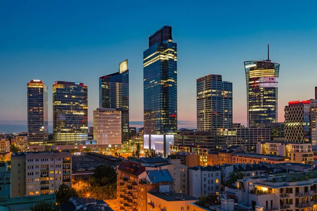 Lokal komercyjny 15 m² · Warszawa — zdjęcie 1