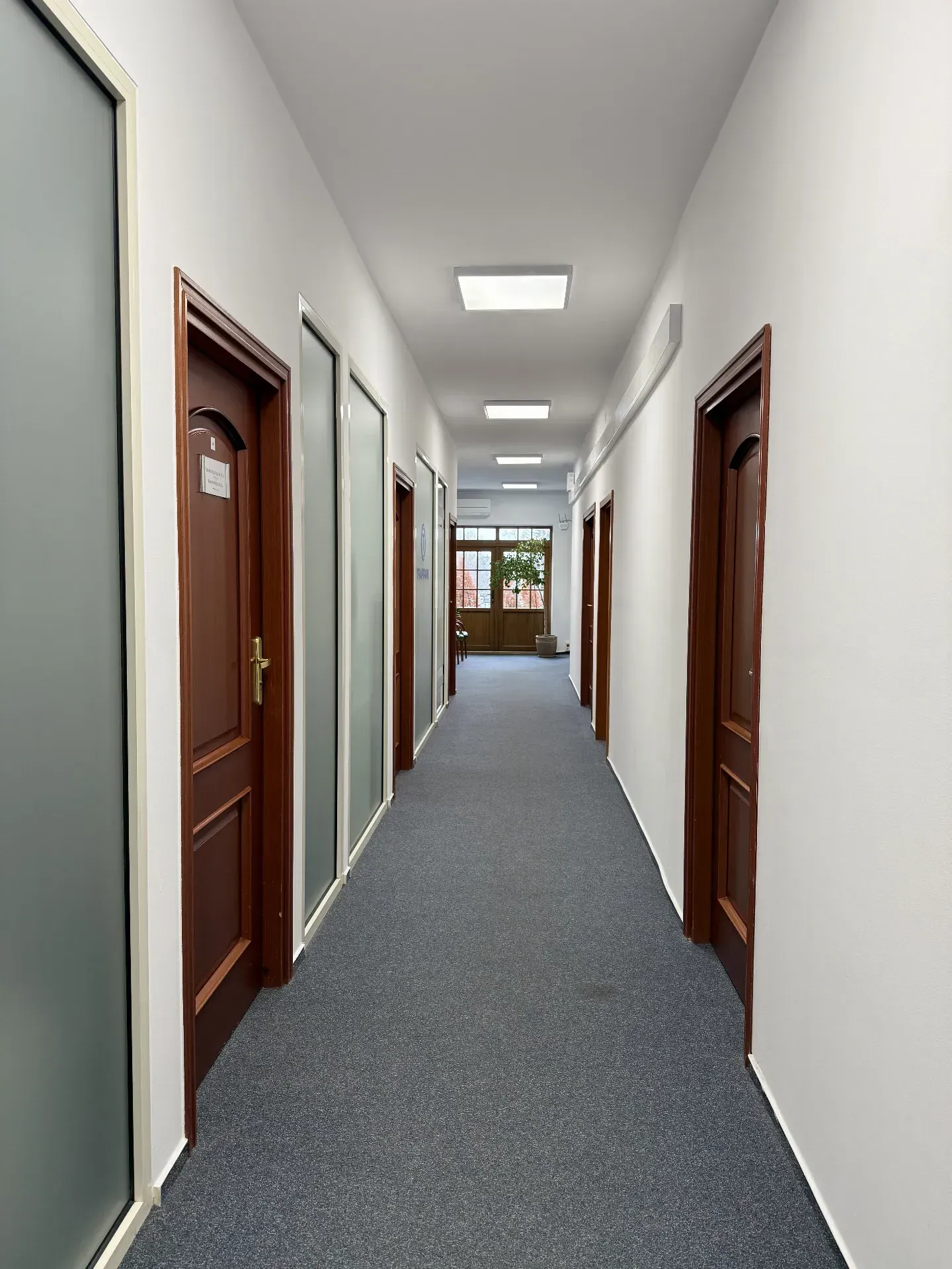 Lokal komercyjny 18 m² · Warszawa — zdjęcie 2