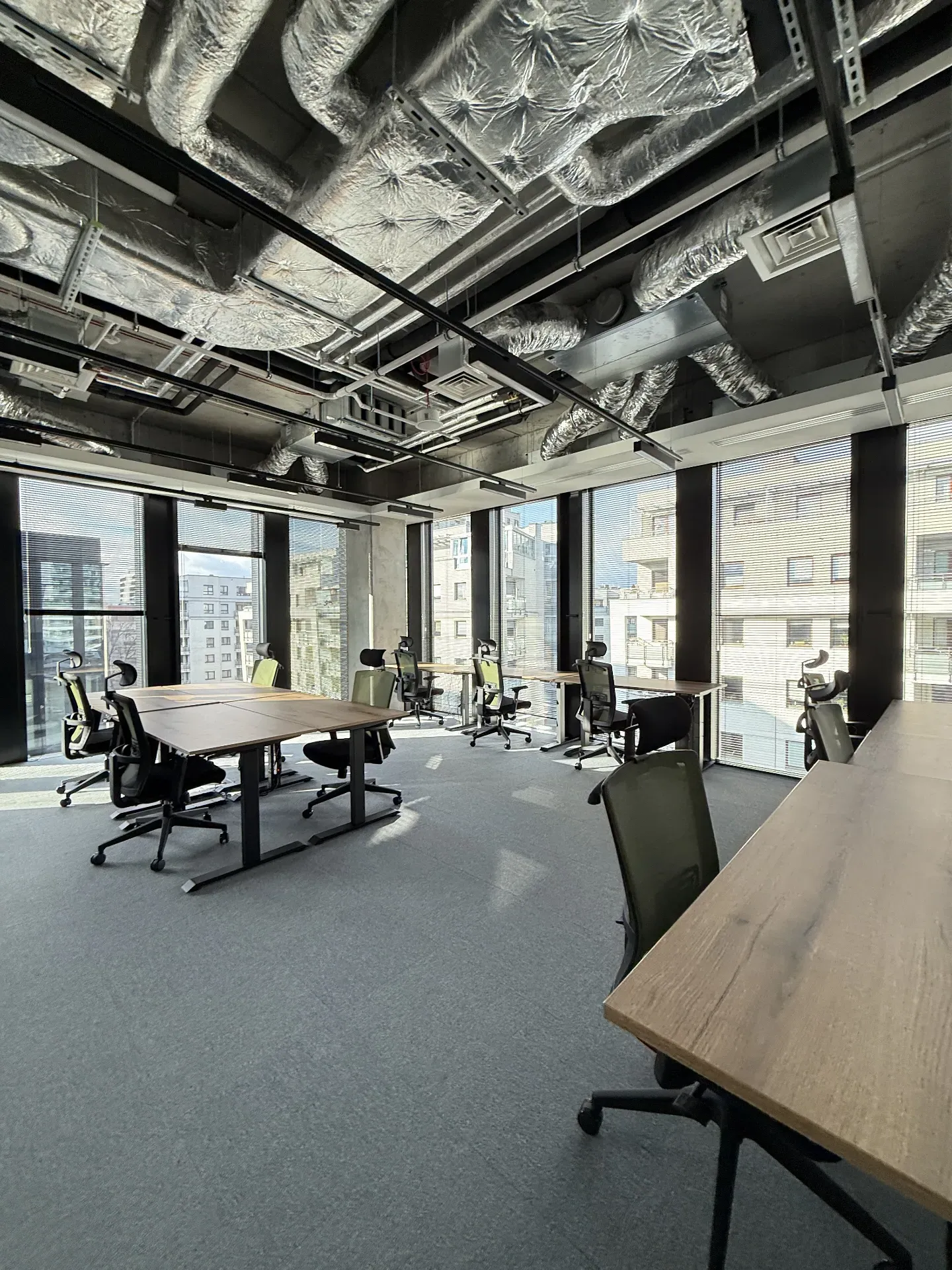 Lokal komercyjny 70 m² · Warszawa — zdjęcie 1