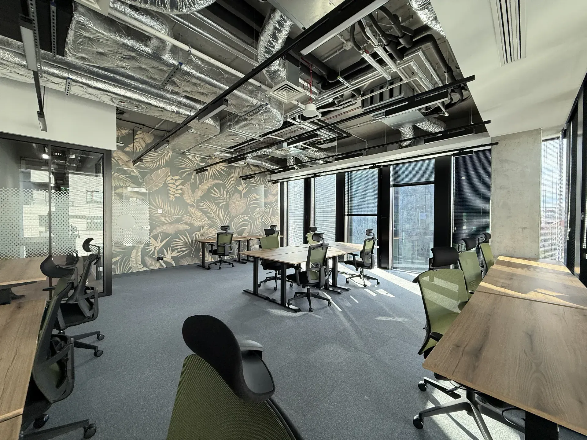 Lokal komercyjny 70 m² · Warszawa — zdjęcie 2