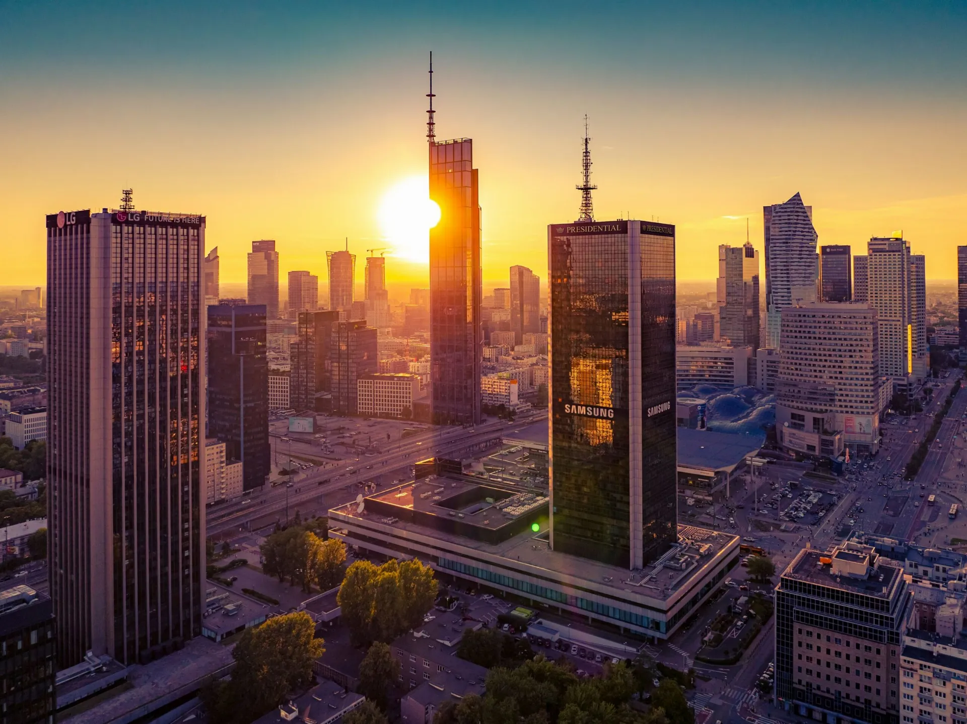Lokal komercyjny 240 m² · Warszawa — zdjęcie 4