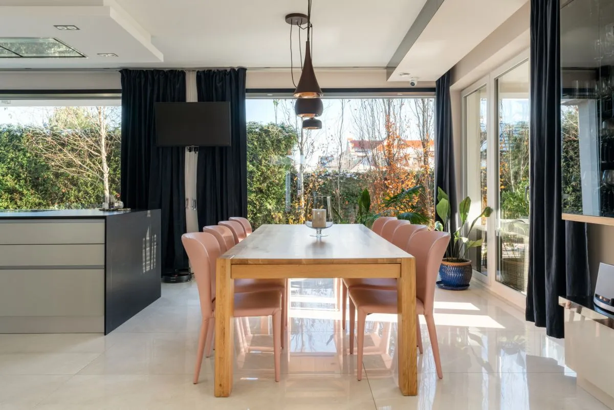 Dom 337 m² · Warszawa — zdjęcie 1