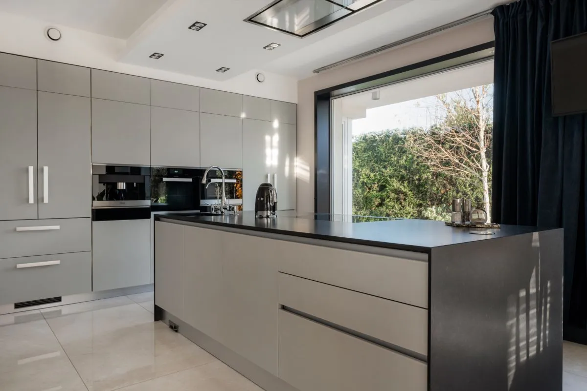 Dom 337 m² · Warszawa — zdjęcie 2