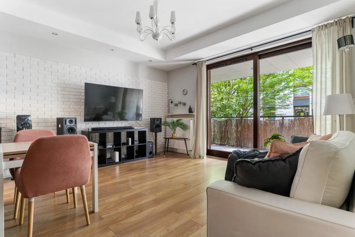 Mieszkanie 74.5 m² · Warszawa — zdjęcie 1