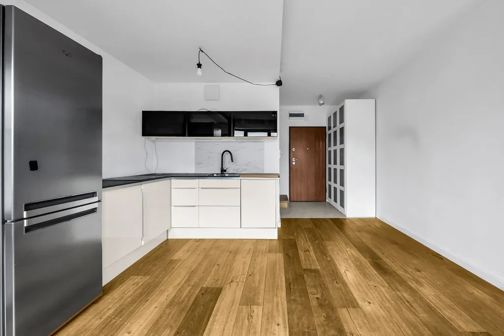 Mieszkanie 68.36 m² · Warszawa — zdjęcie 2