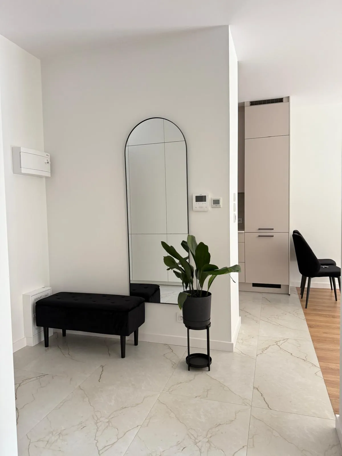 Mieszkanie 65 m² · Warszawa — zdjęcie 2
