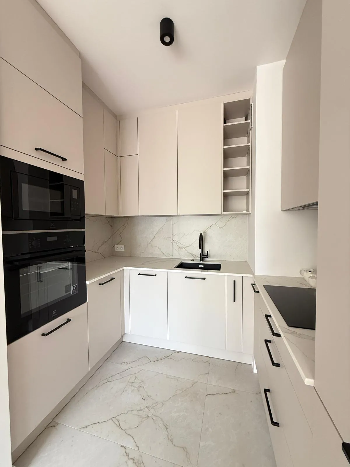 Mieszkanie 65 m² · Warszawa — zdjęcie 5