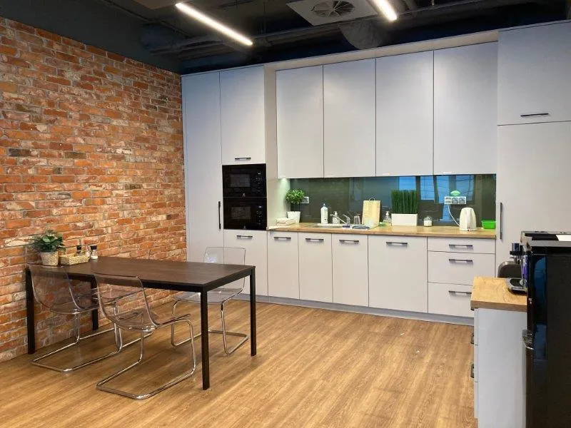 Lokal komercyjny 1024 m² · Warszawa — zdjęcie 3