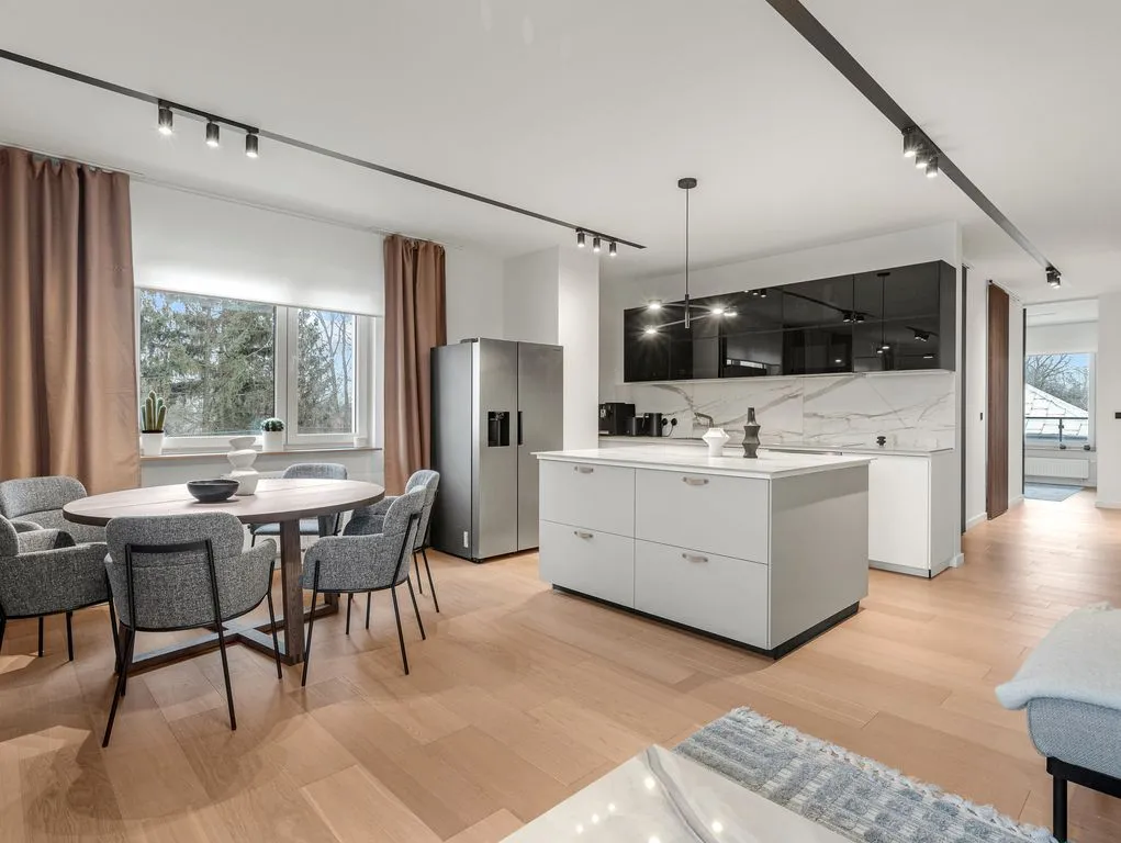 Mieszkanie 69.12 m² · Warszawa — zdjęcie 1