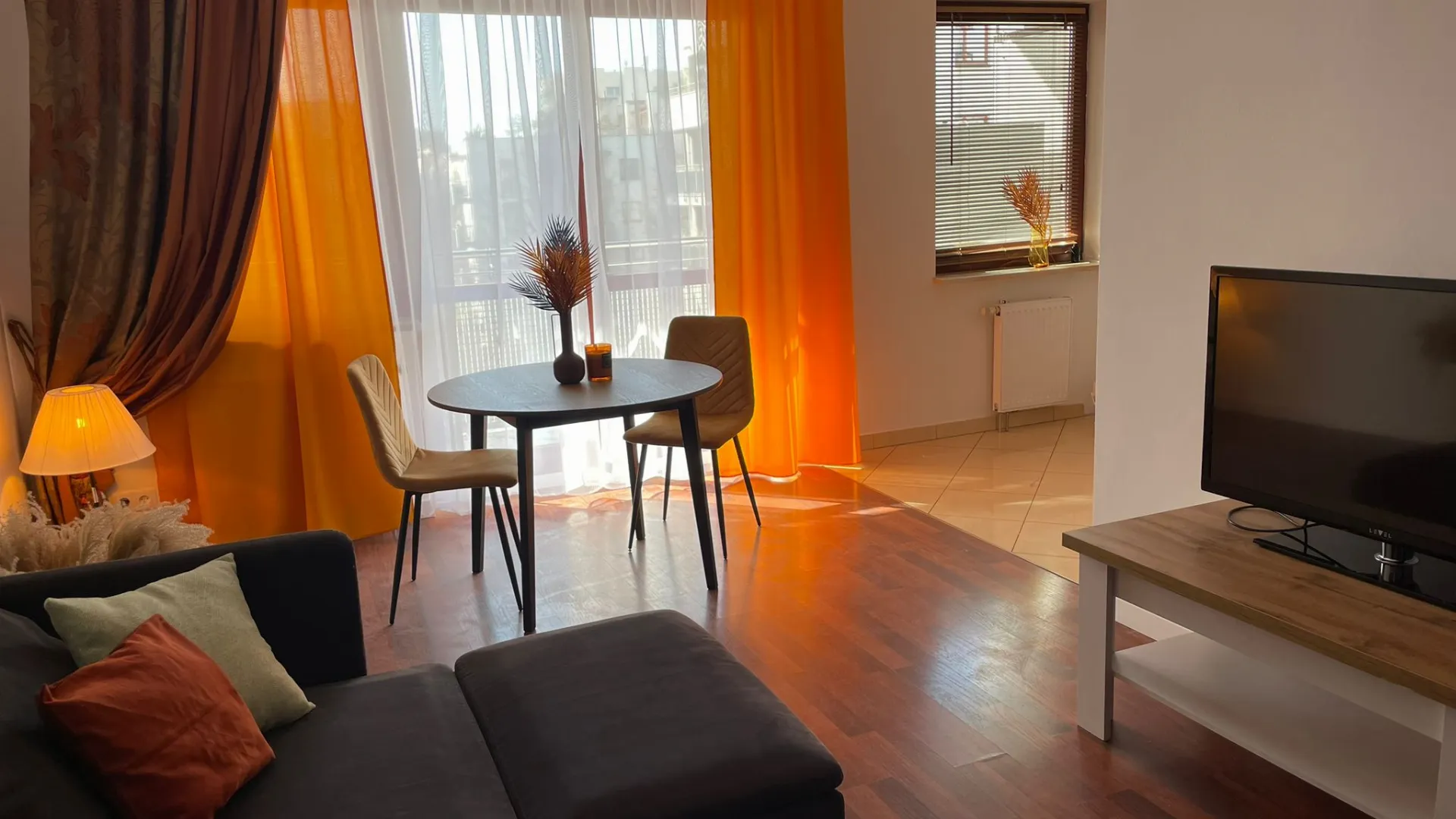 Mieszkanie 90 m² · Warszawa — zdjęcie 2